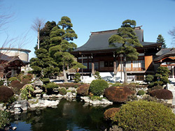 清岩院